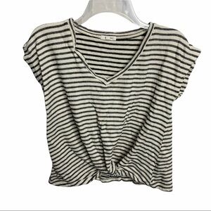 Pleione Striped Front Knotted Vneck Tshirt Small
